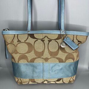 COACH KHAKI BLUE SIGNATURE STRIPE TOTE G0969-F13548 W/ BLUE LEATHER & SILVERTONE